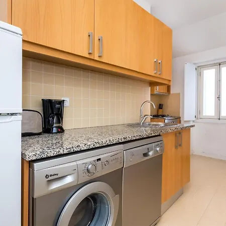 Whome Trigueiros Downtown 1-bed W/ac In Location Apartment *